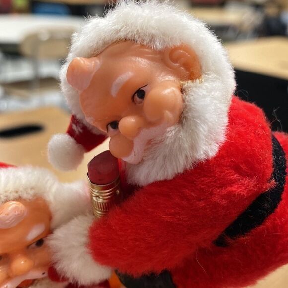 3 Vintage Swivel headed pencil huggers clip Ons 2 1/2 inches high - Picture 2 of 8